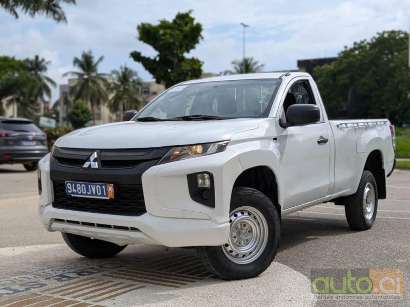 Photo 1 AUTO.CI : Mitsubishi L200 2.0L moteur did