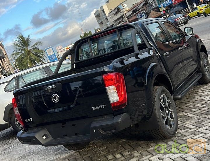 Dongfeng Rich 7