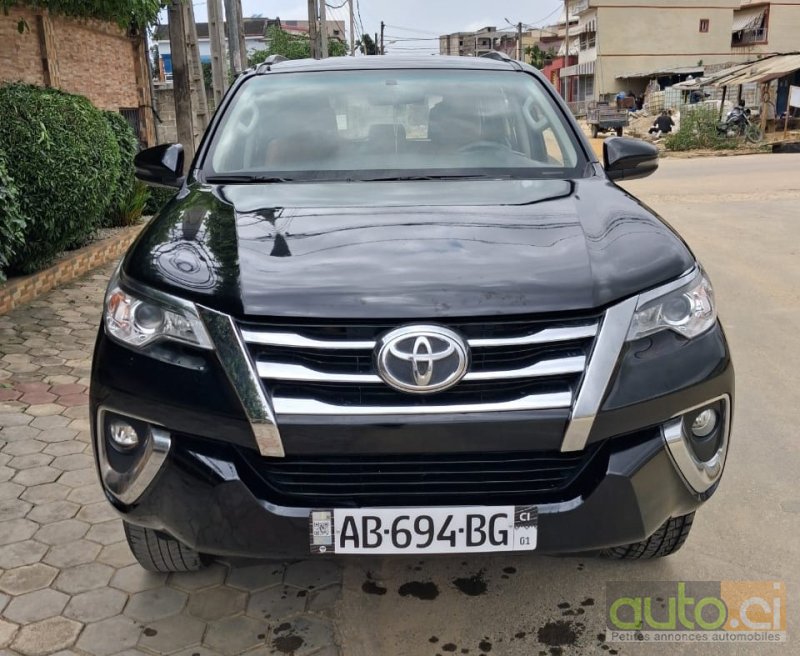 Toyota Fortuner 
