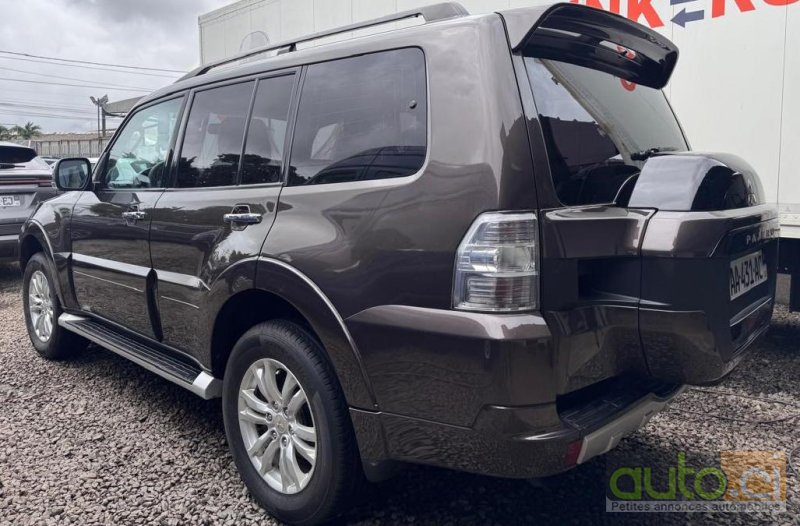 Photo 2 AUTO.CI : Mitsubishi Pajero 3.5L