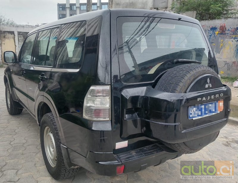 Photo 2 AUTO.CI : Mitsubishi Pajero 2.0L