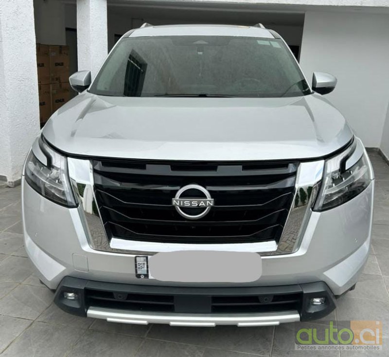 Photo 2 AUTO.CI : Nissan Pathfinder V6 Full option
