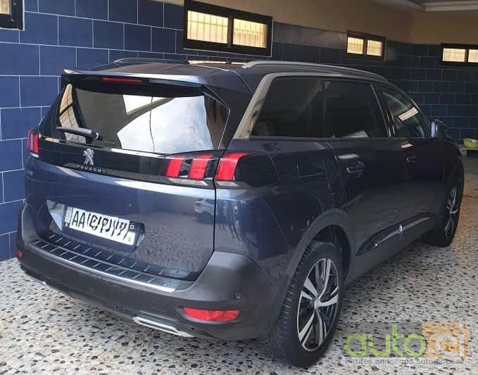 Photo 2 AUTO.CI : Peugeot 5008 1.6