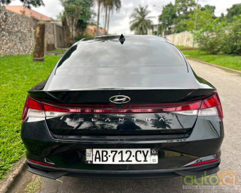 Photo 2 AUTO.CI : Hyundai Elantra 2.0L