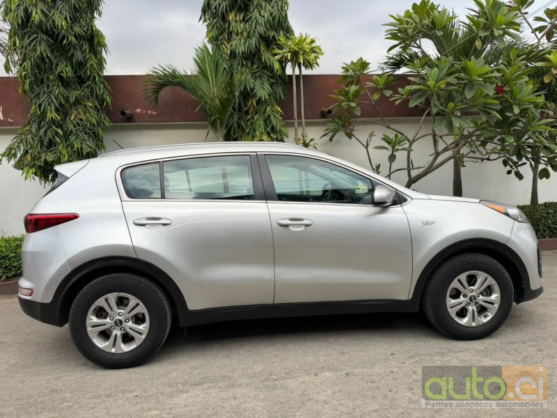 Photo 2 AUTO.CI : KIA Sportage V 2.0L boîte manuelle