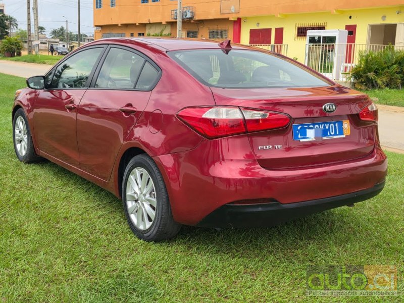 Photo 2 AUTO.CI : KIA Forte 2.0L GDI