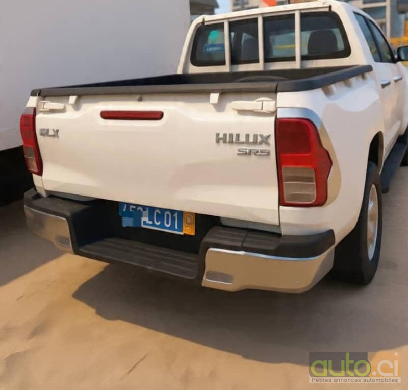 Photo 2 AUTO.CI : Toyota Hilux 2.0L 