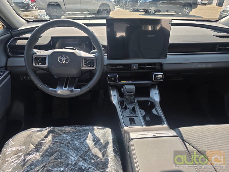Photo 2 AUTO.CI : Toyota RAV4 AWD