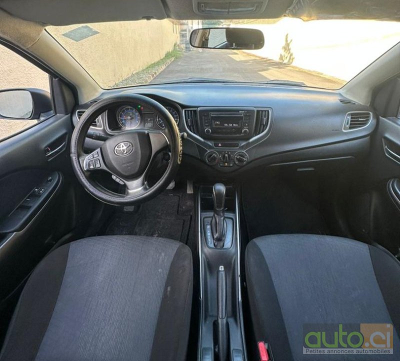Photo 2 AUTO.CI : Toyota Starlet 2.0L 