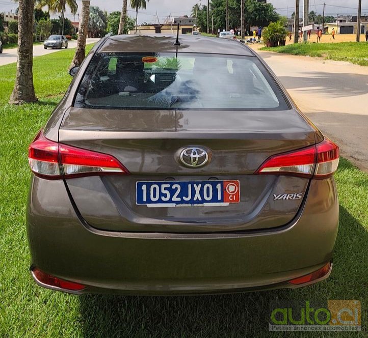 Photo 2 AUTO.CI : Toyota Yaris 2.0L 