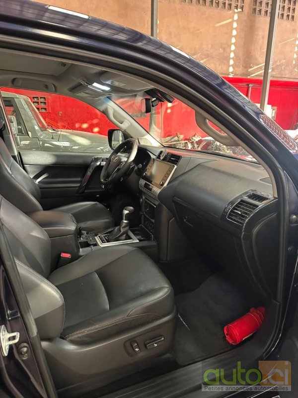 Photo 2 AUTO.CI : Toyota Prado VX