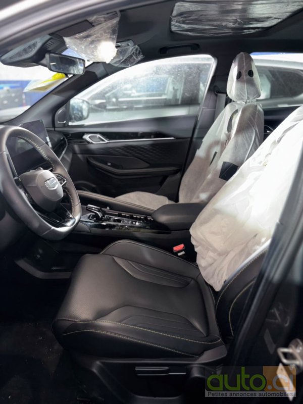 Photo 3 AUTO.CI : Geely Coolray Nouveau