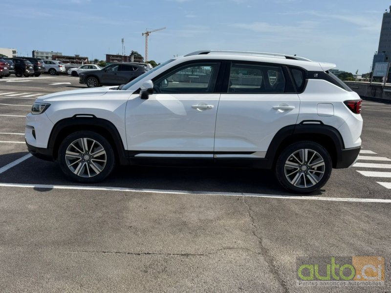 Photo 3 AUTO.CI : Changan CS35 Plus 2.0L