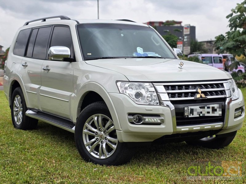 Photo 3 AUTO.CI : Mitsubishi Pajero 3.0 V6 Gold