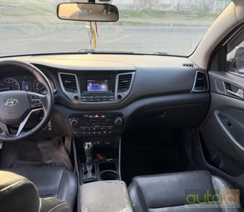 Photo 3 AUTO.CI : Hyundai Tucson 2.0L GDI