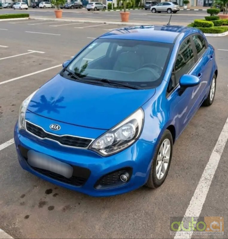 Photo 3 AUTO.CI : KIA Rio Américain 