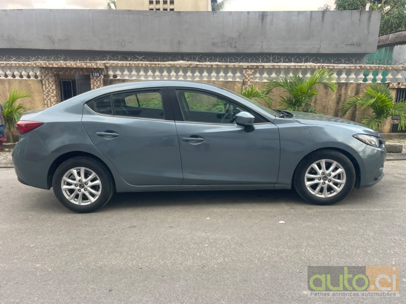 Photo 3 AUTO.CI : Mazda 3 moteur 4 cylindre