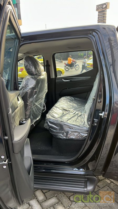 Photo 3 AUTO.CI : Dongfeng Rich 7 2024