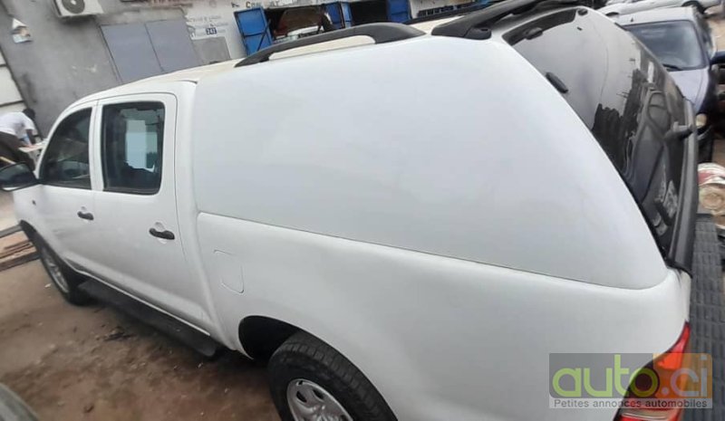 Photo 3 AUTO.CI : Toyota Hilux ordinaire