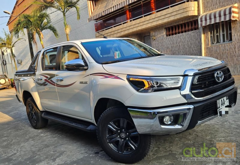 Photo 3 AUTO.CI : Toyota Hilux 1.6l
