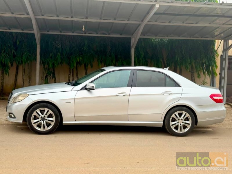Photo 3 AUTO.CI : Mercedes 350 Full options 