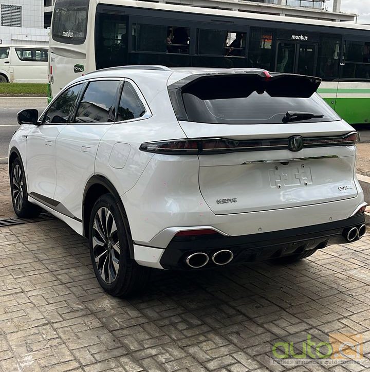 Photo 4 AUTO.CI : Changan CS75 Plus Thermique 