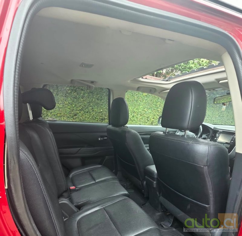 Photo 4 AUTO.CI : Mitsubishi Outlander 2.0