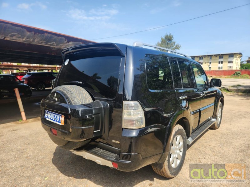 Photo 4 AUTO.CI : Mitsubishi Pajero 2.0L