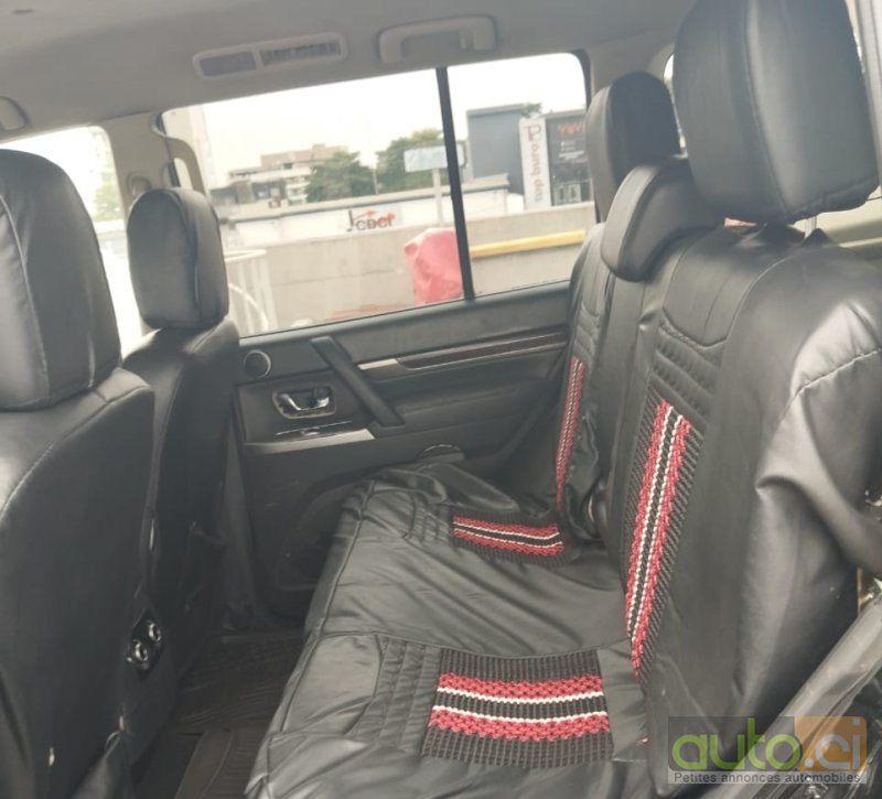 Photo 4 AUTO.CI : Mitsubishi Pajero 2.0L 