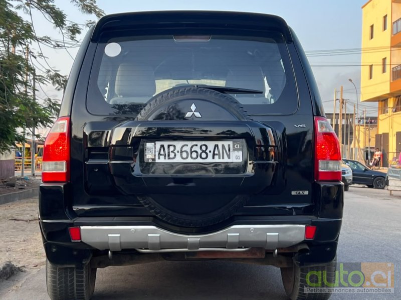 Photo 4 AUTO.CI : Mitsubishi Pajero 3.0L