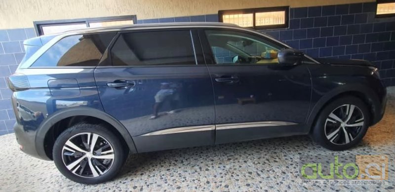 Photo 4 AUTO.CI : Peugeot 5008 1.6