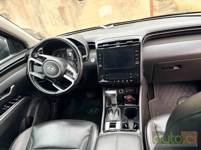 Photo 4 AUTO.CI : Hyundai Tucson 2.0L moteur 4cylindres 