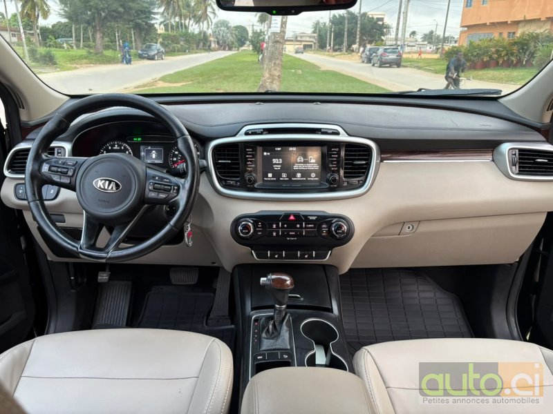 Photo 4 AUTO.CI : KIA Sorento Full option