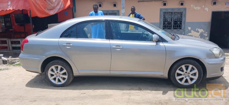 Photo 4 AUTO.CI : Toyota Avensis 2.0L VVTi