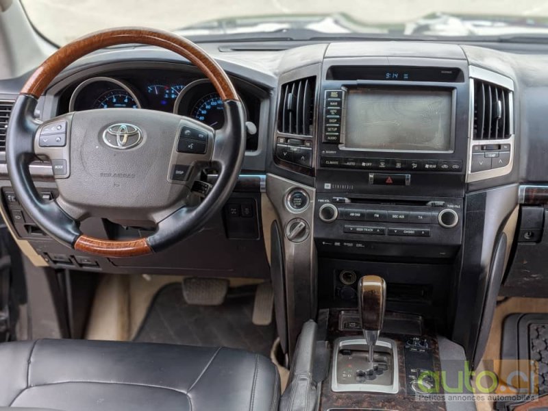 Photo 4 AUTO.CI : Toyota Land Cruiser modèle VX