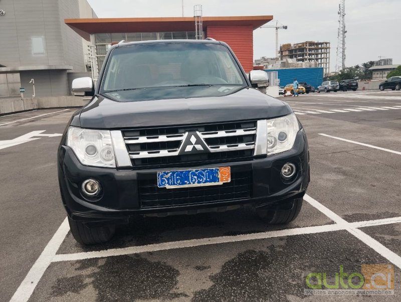 Photo 5 AUTO.CI : Mitsubishi Pajero 2.0L 