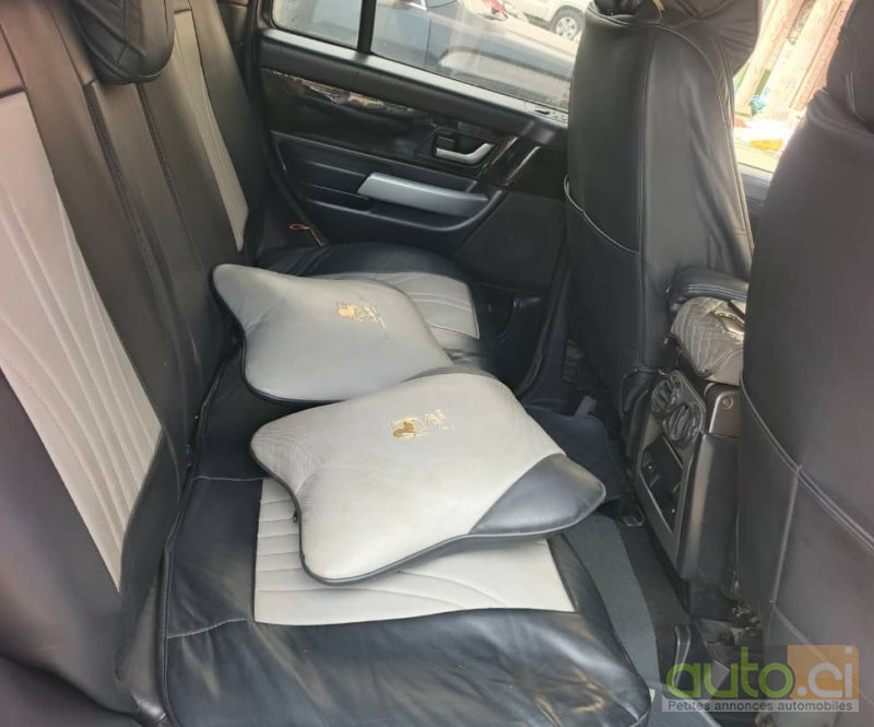 Photo 5 AUTO.CI : Mitsubishi Pajero 3.0L