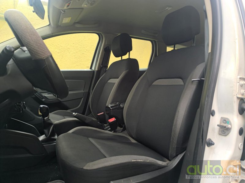 Photo 5 AUTO.CI : Renault Duster 2.0
