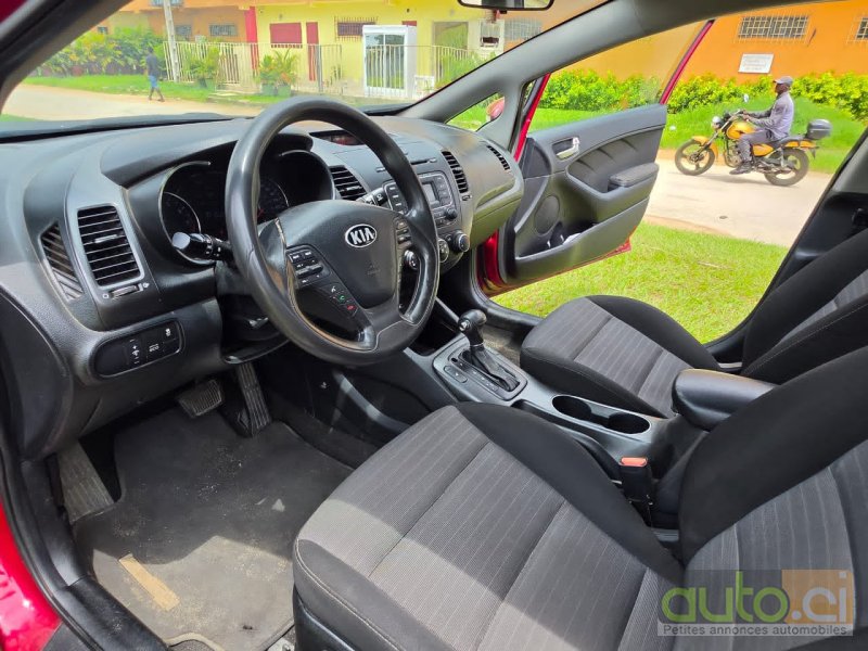 Photo 5 AUTO.CI : KIA Forte 2.0L GDI