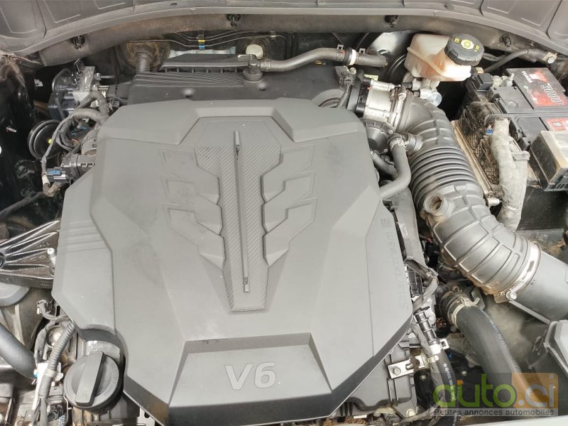 Photo 5 AUTO.CI : KIA Sorento Moteur V6