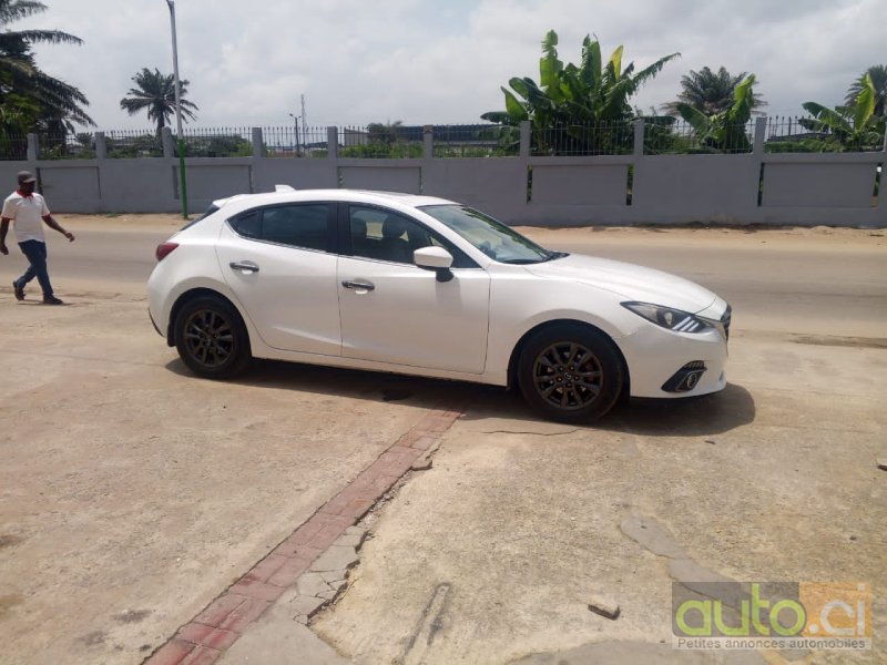 Photo 5 AUTO.CI : Mazda 3 2.0L moteur 