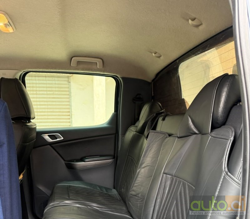 Photo 5 AUTO.CI : Mazda BT-50 2.0