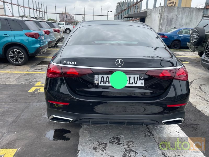 Photo 5 AUTO.CI : Mercedes Classe E E200 