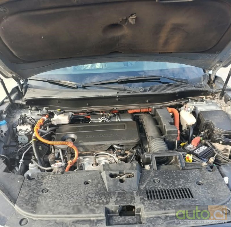 Photo 6 AUTO.CI : Honda Crv VI 4 cylindre