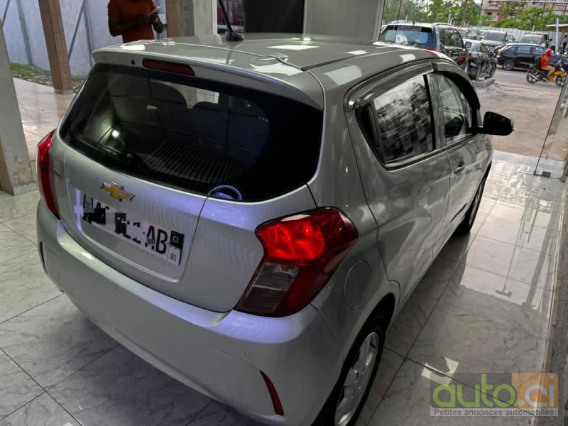 Photo 6 AUTO.CI : Chevrolet Spark Classic automatique 