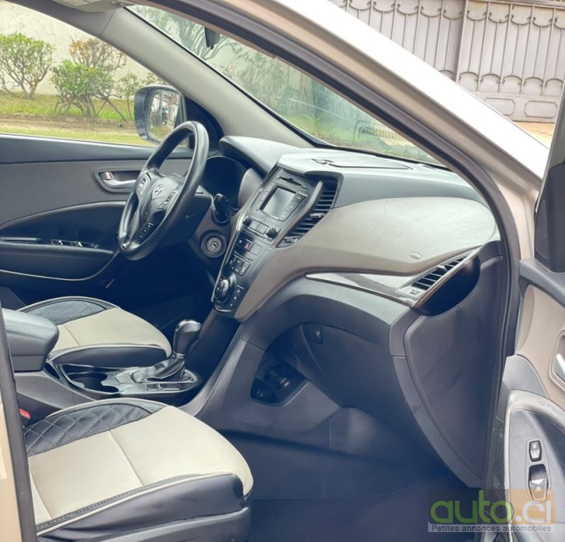Photo 6 AUTO.CI : Hyundai Santa Fe Sport 2.0