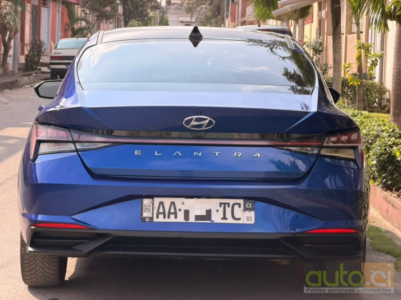 Photo 6 AUTO.CI : Hyundai Elantra 2.0l