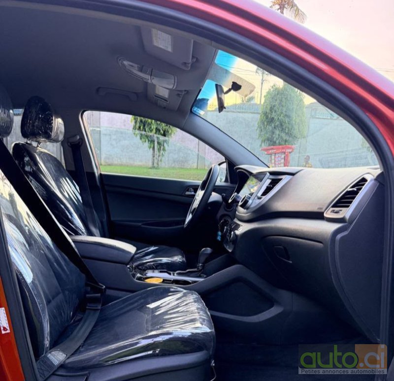 Photo 6 AUTO.CI : Hyundai Tucson 2.0L