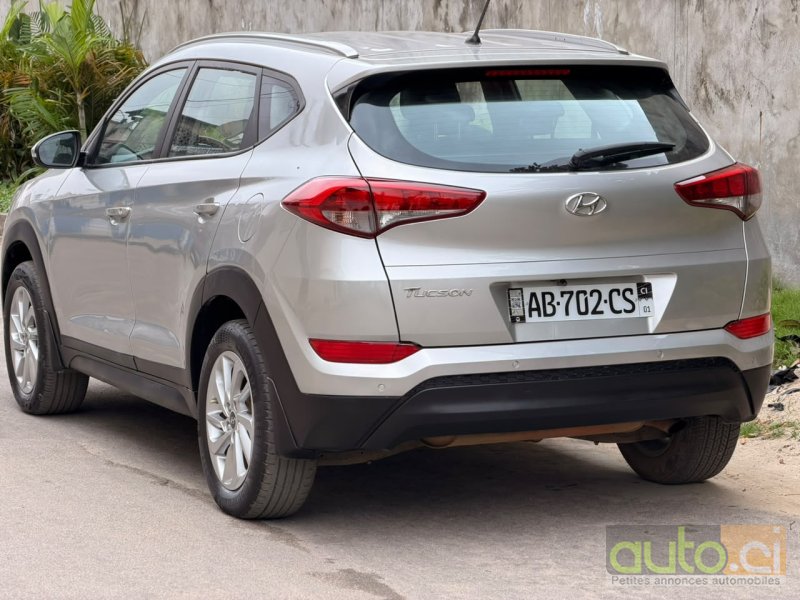 Photo 6 AUTO.CI : Hyundai Tucson 2.0L 