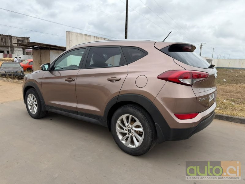 Photo 6 AUTO.CI : Hyundai Tucson 2.0